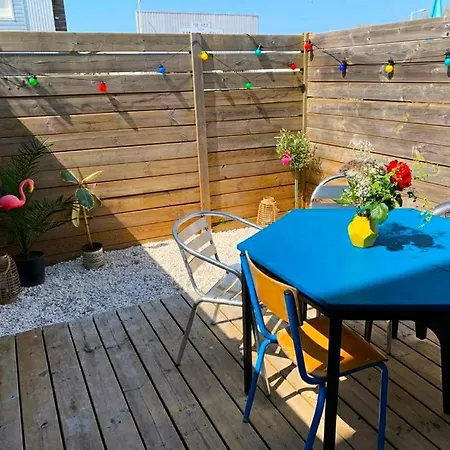 Studio Avec Terrasse Tout Pres Du Vieux Port La Rochelle  Buitenkant foto